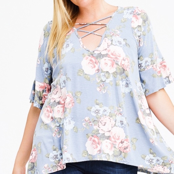 🎉 2X HP PLUS DUSTY BLUE FLORAL BELL SLV BOHO TOP - Picture 4 of 5